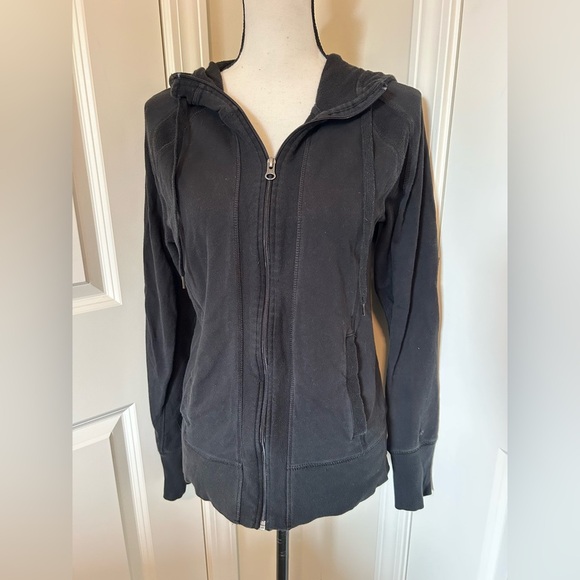 Champion Tops - Y2K champion Black Zip-Up Hoodie